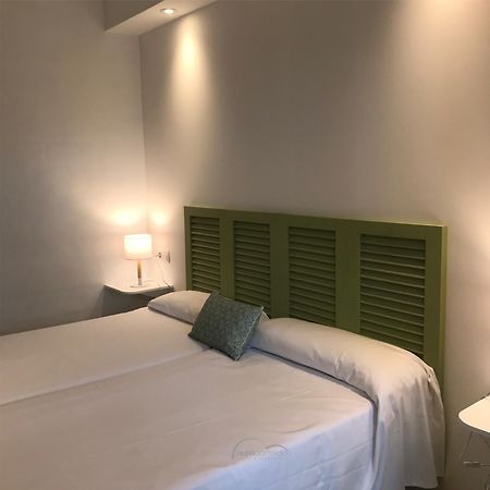 Hostal León Dormido Polop Exterior foto