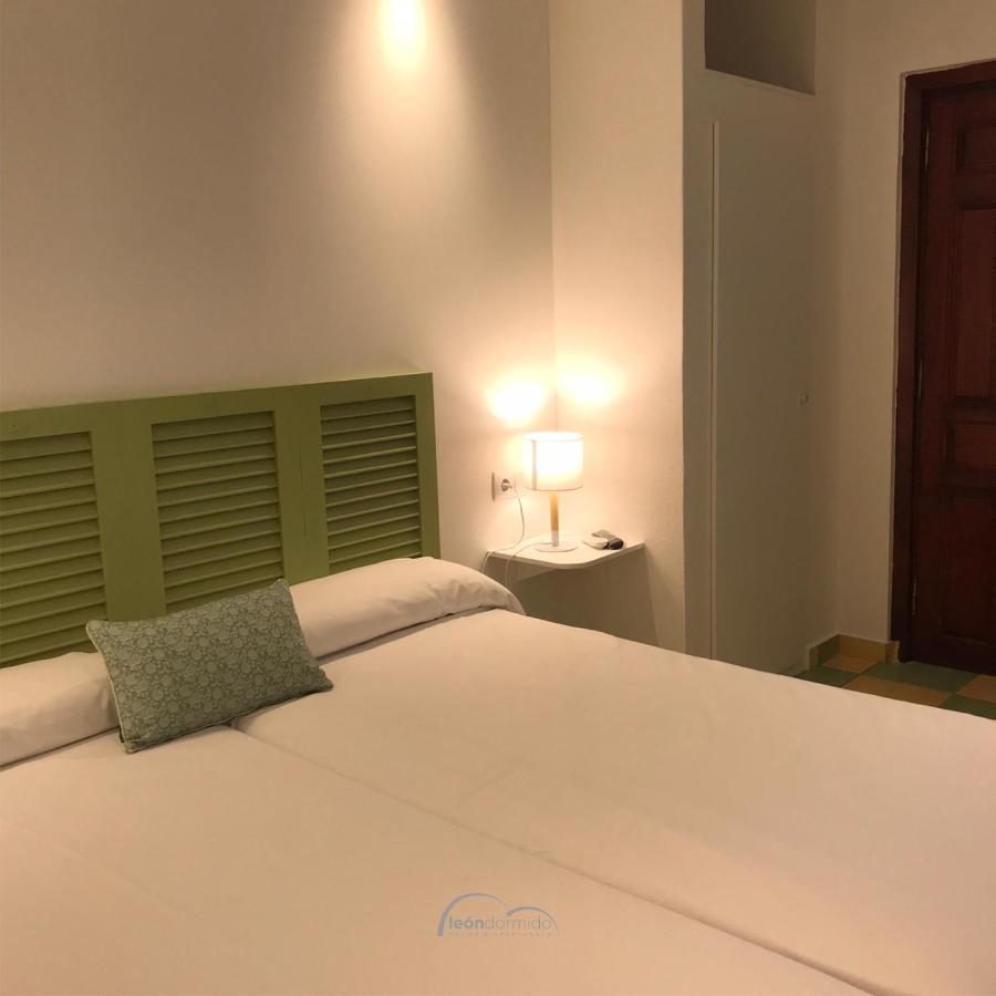 Hostal León Dormido Polop Exterior foto