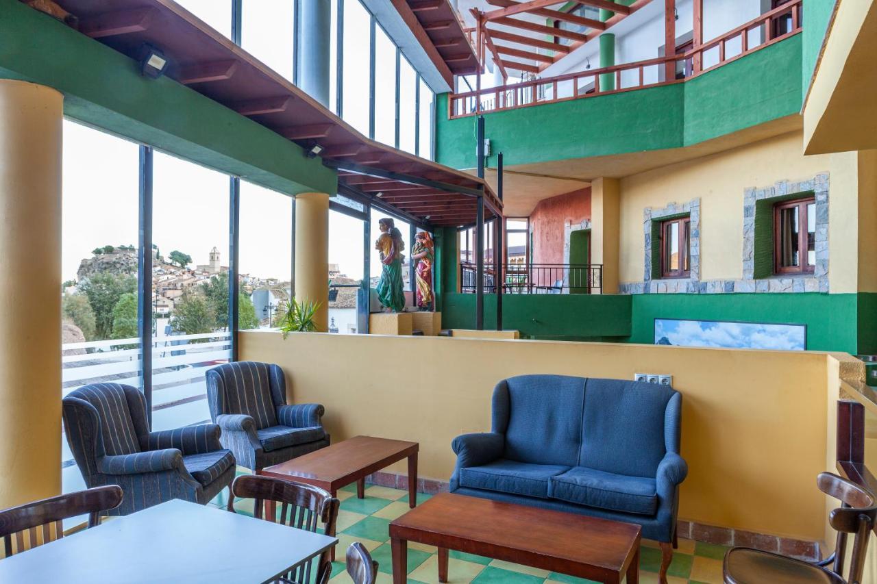 Hostal León Dormido Polop Exterior foto