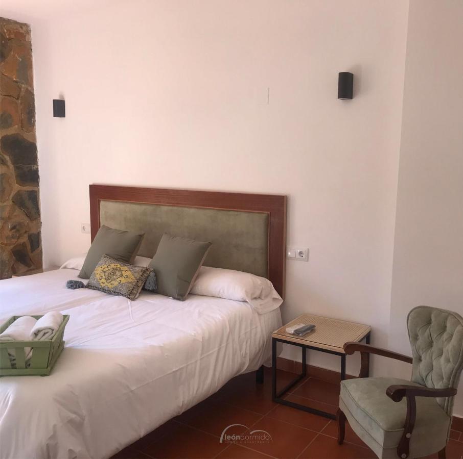 Hostal León Dormido Polop Exterior foto