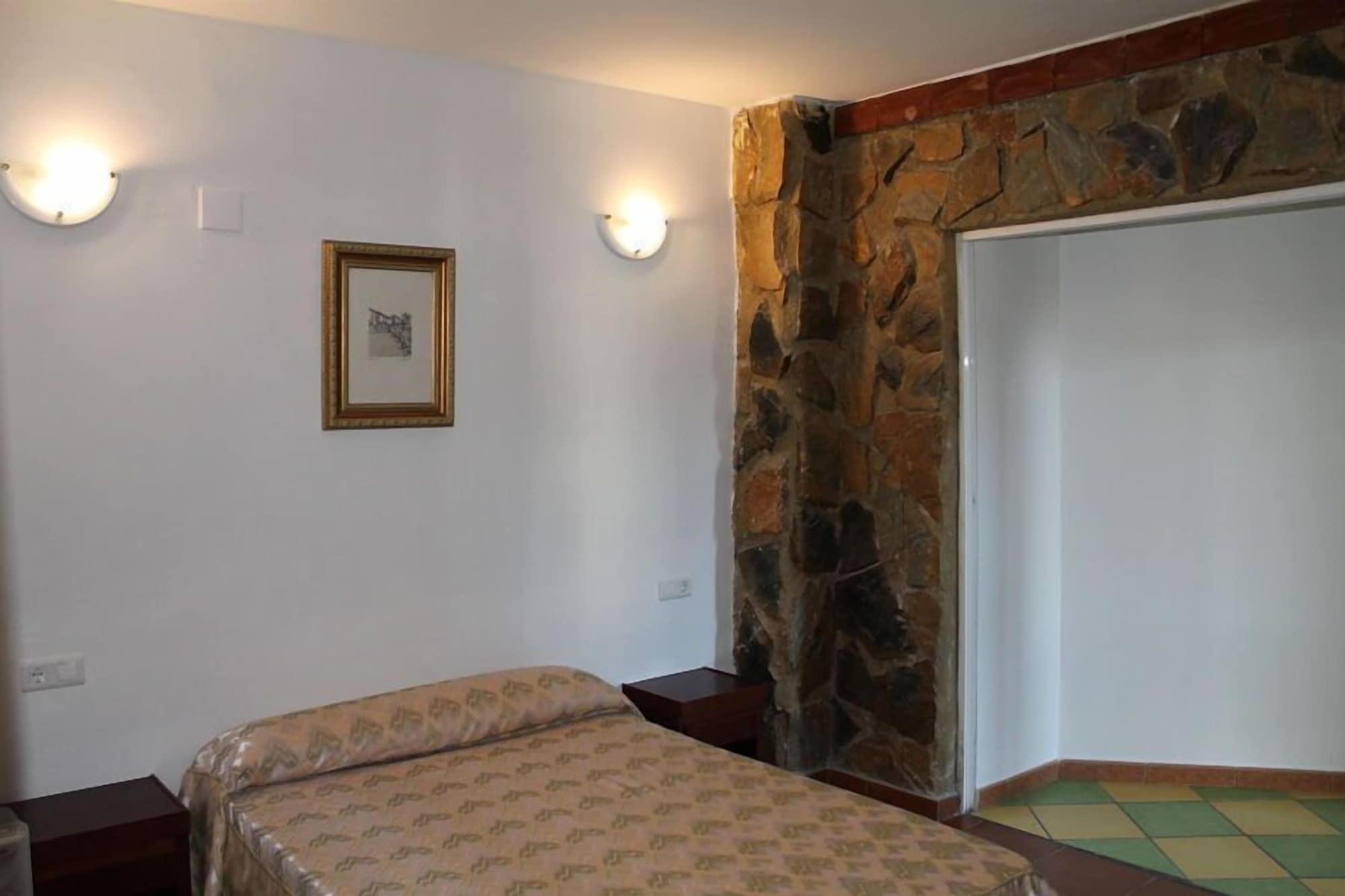 Hostal León Dormido Polop Exterior foto