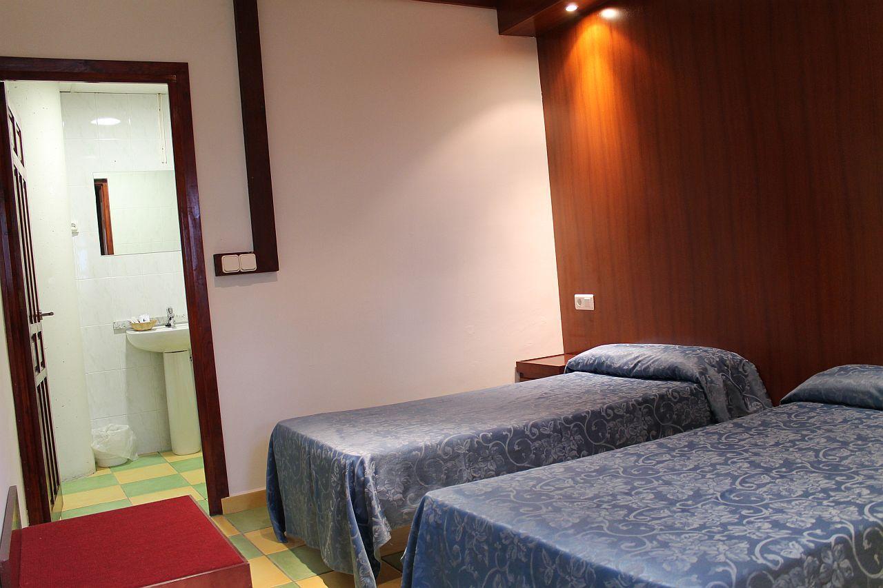 Hostal León Dormido Polop Exterior foto