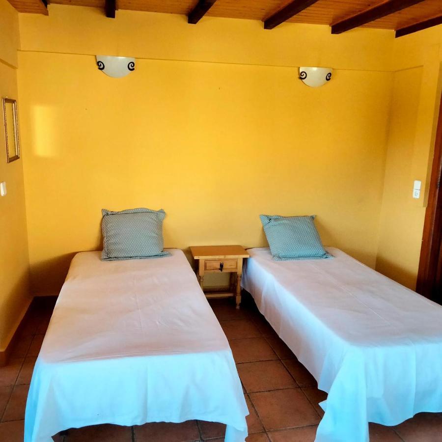 Hostal León Dormido Polop Exterior foto