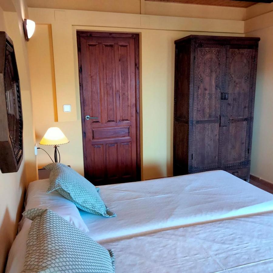 Hostal León Dormido Polop Exterior foto