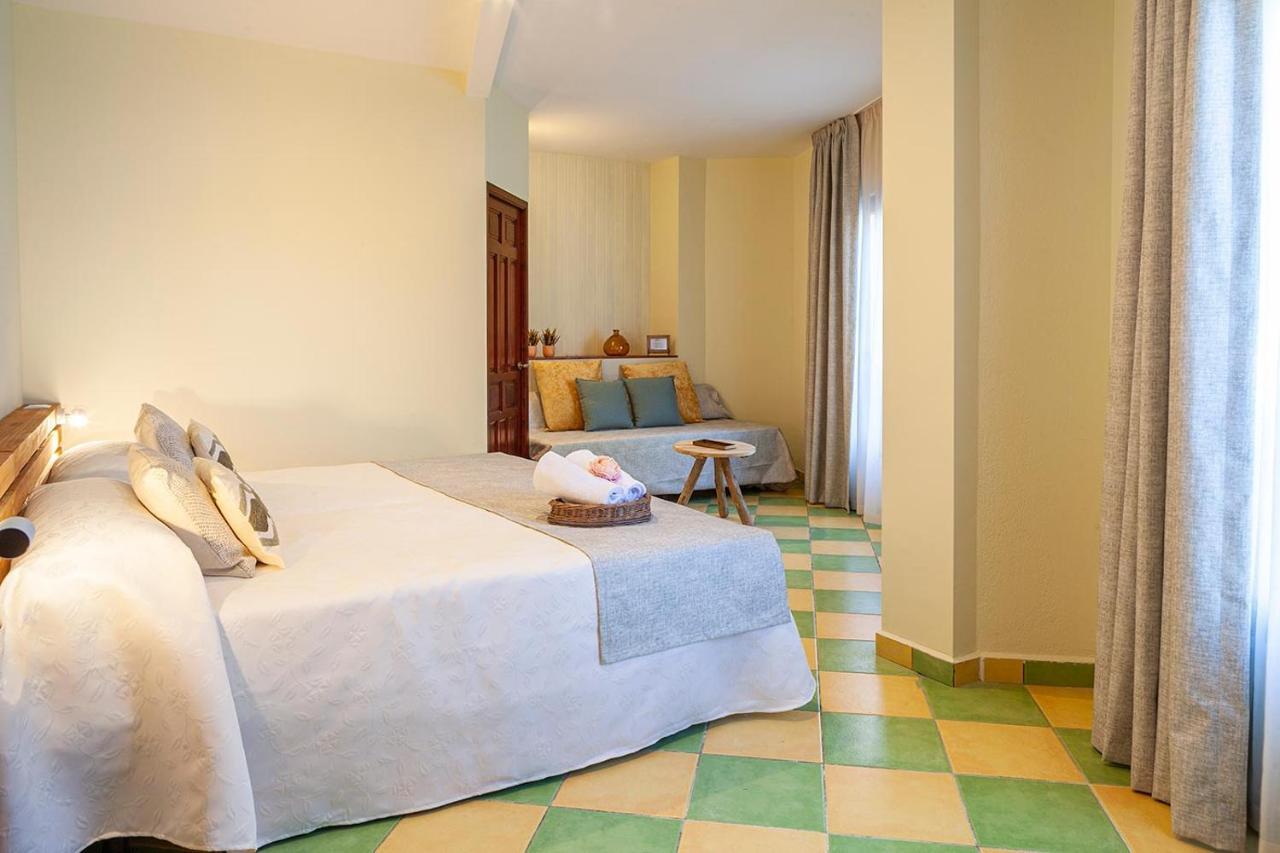 Hostal León Dormido Polop Exterior foto