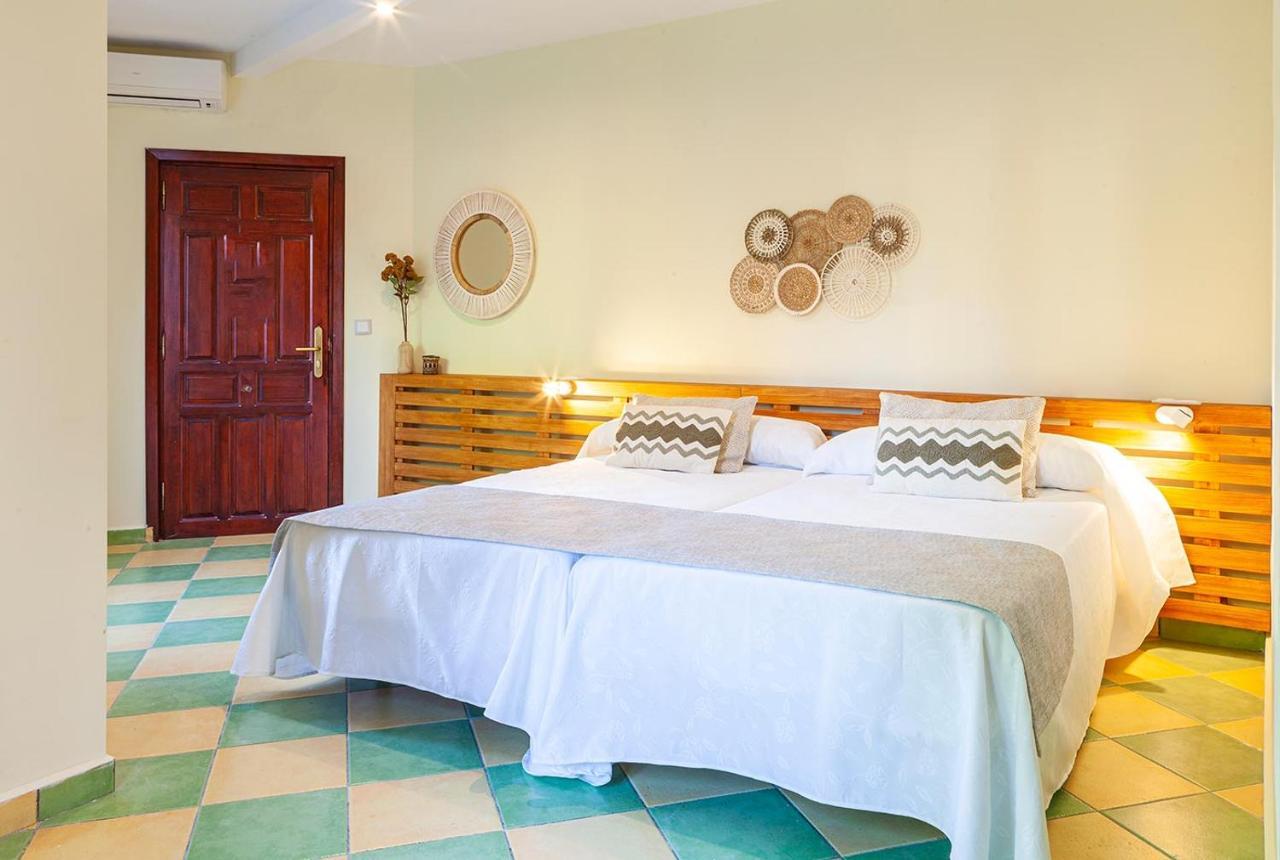 Hostal León Dormido Polop Exterior foto