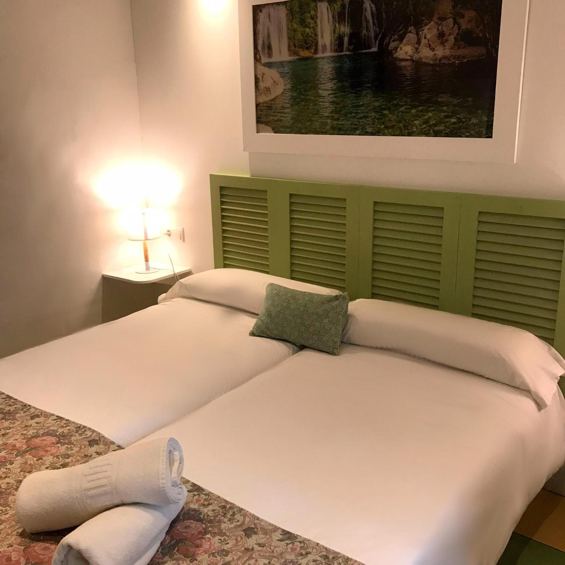 Hostal León Dormido Polop Exterior foto